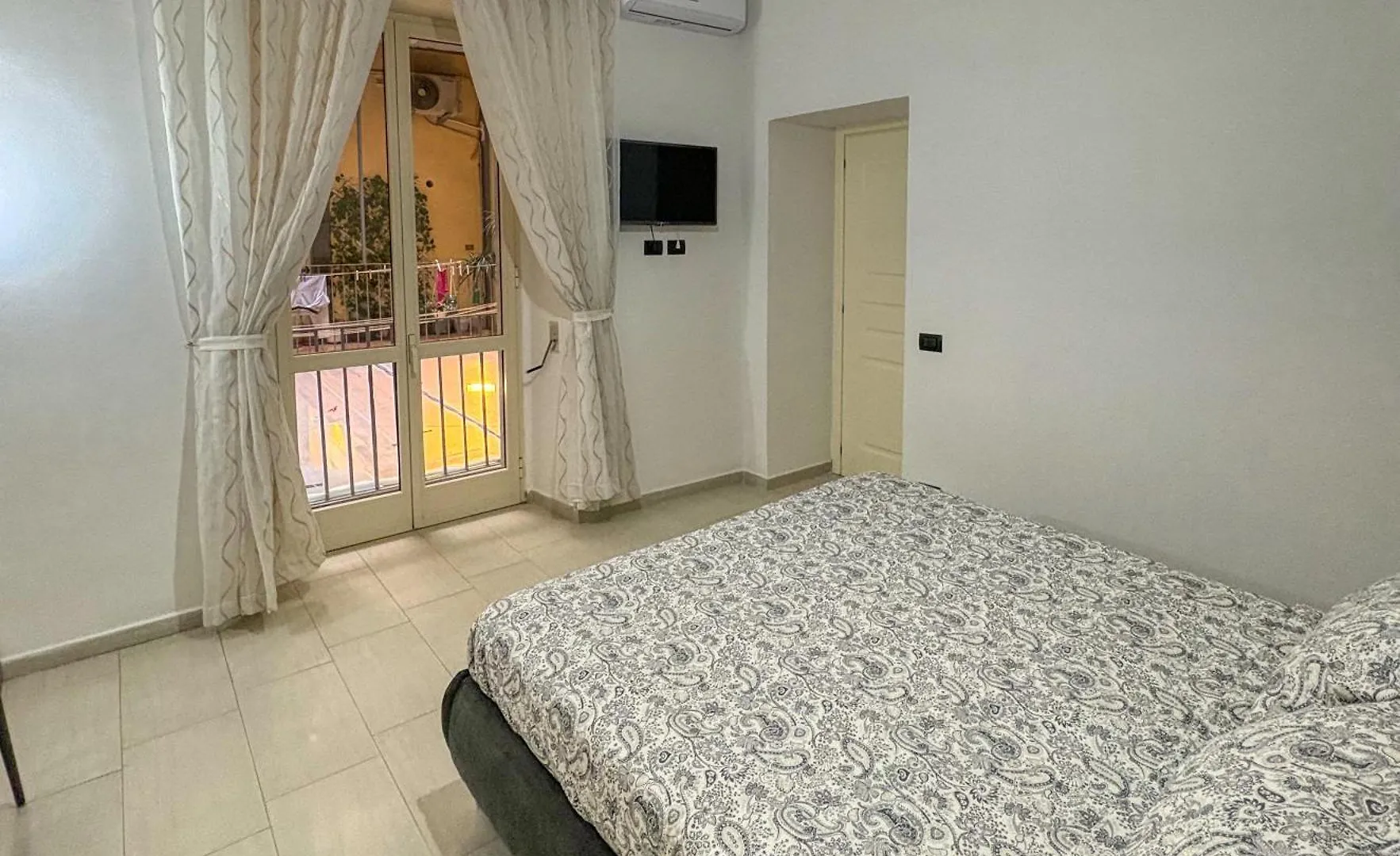 Stella Di San Gregorio Apartment Naples 0*,  Italy